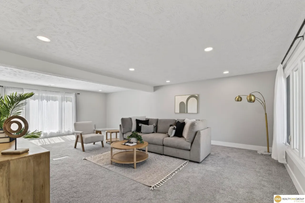 2405 S 151st Street