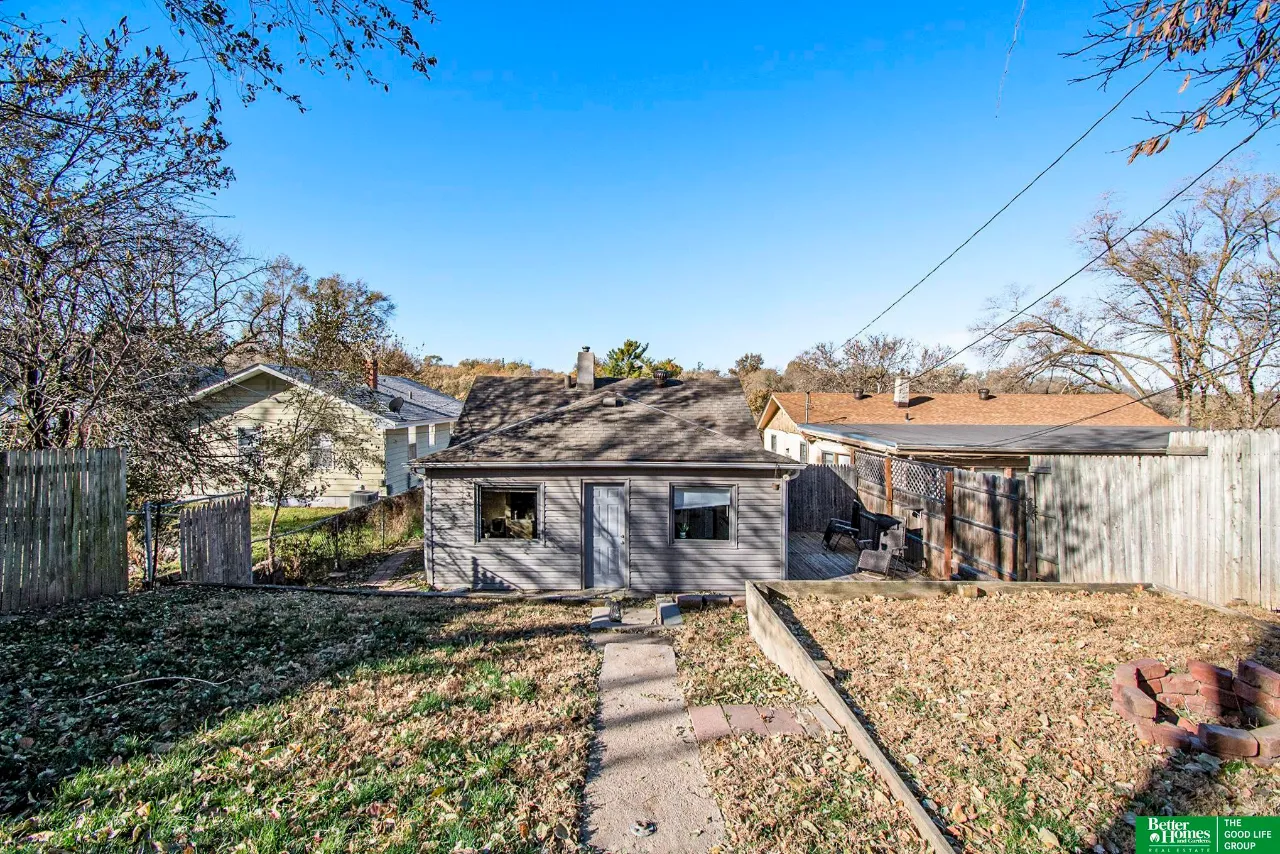 3817 N 55th Street